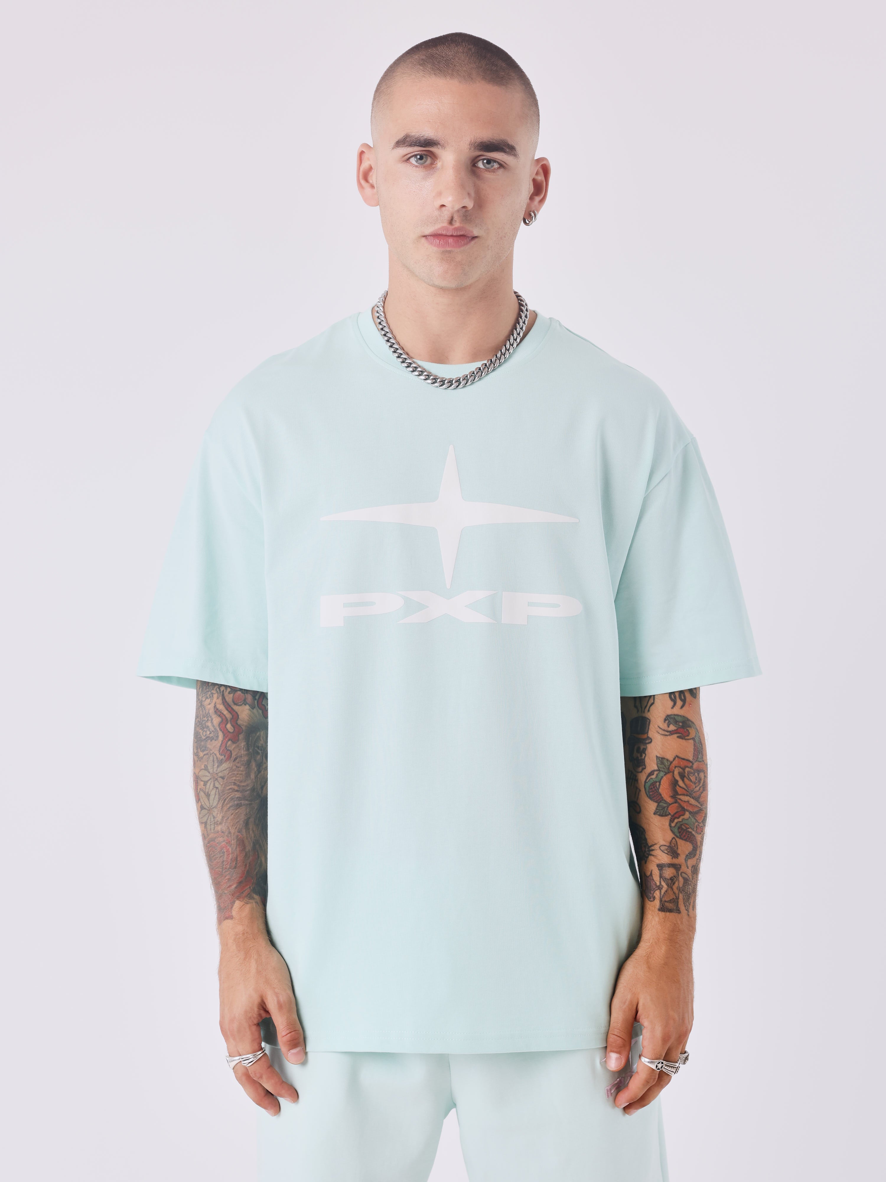 Camiseta Essentials